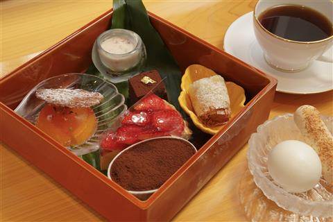 観光列車「ながら」スイーツ